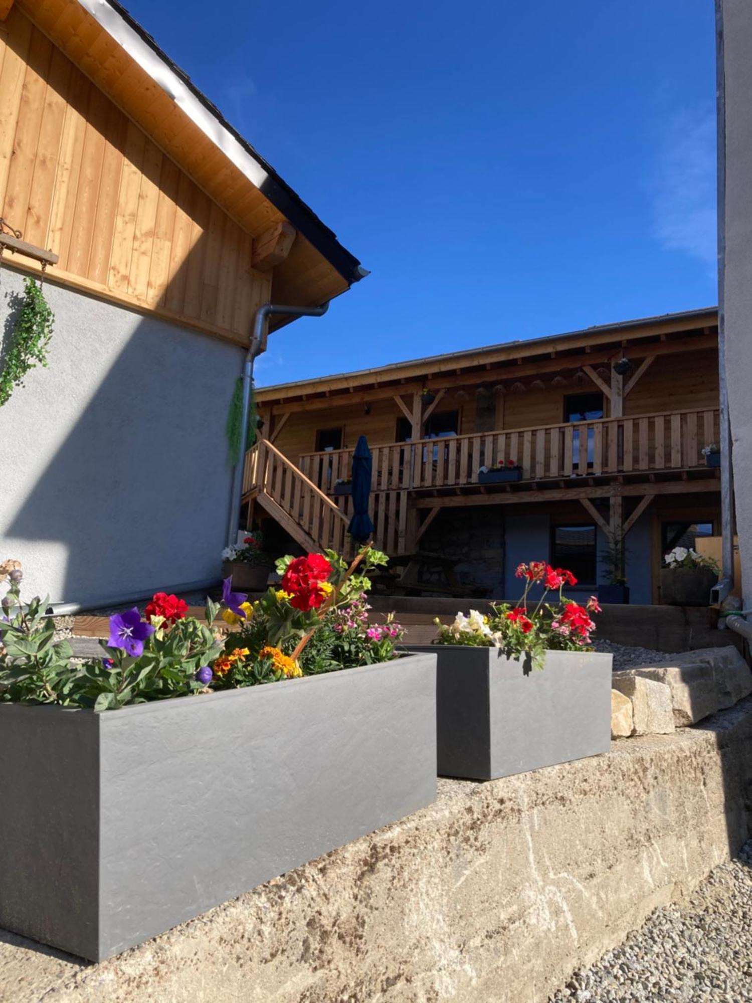 Chalet Melba Le Clos Des Ours Matemale Exteriör bild
